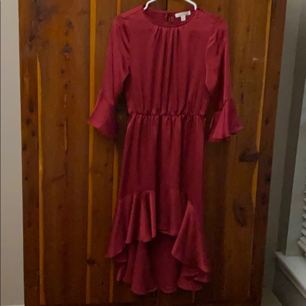 deep red high/low dress w/ruffle hem